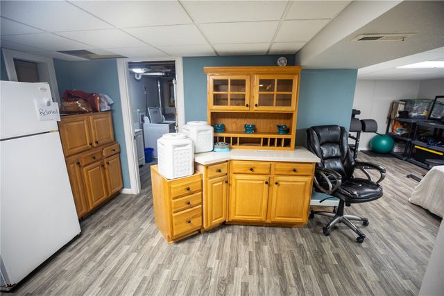456 Mayberry Drive NW, Cedar Rapids, IA 52405