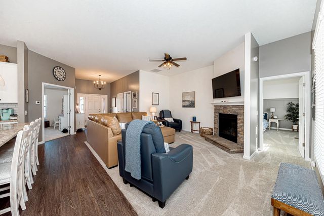 10940 Fenton Cove, Roanoke, IN 46783