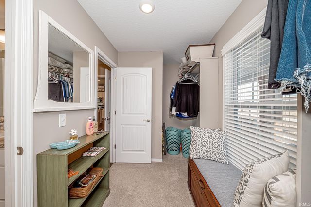 10940 Fenton Cove, Roanoke, IN 46783