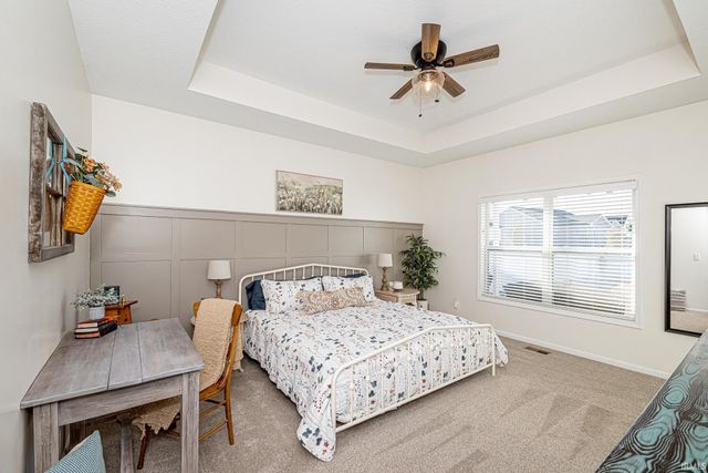 10940 Fenton Cove, Roanoke, IN 46783