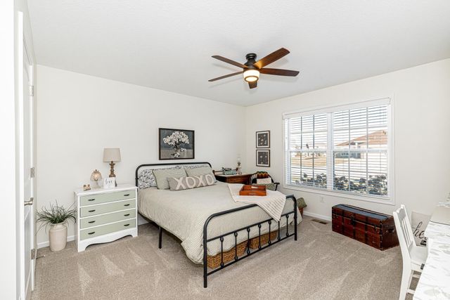 10940 Fenton Cove, Roanoke, IN 46783