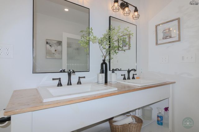 3404 PARADISE STREET, Vernon, TX 76384