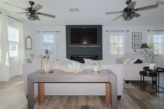 3404 PARADISE STREET, Vernon, TX 76384