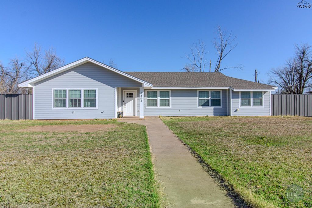 3404 PARADISE STREET, Vernon, TX 76384