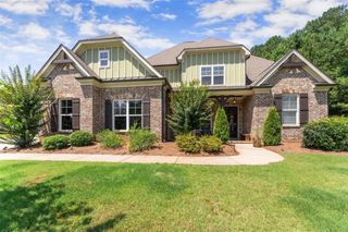845 WALNUT RIVER Trail, Hoschton, GA 30548