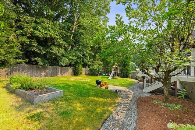 2914 Cedar Avenue S, Renton, WA 98055