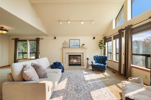 2914 Cedar Avenue S, Renton, WA 98055