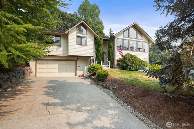 2914 Cedar Avenue S, Renton, WA 98055