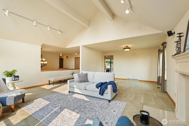 2914 Cedar Avenue S, Renton, WA 98055