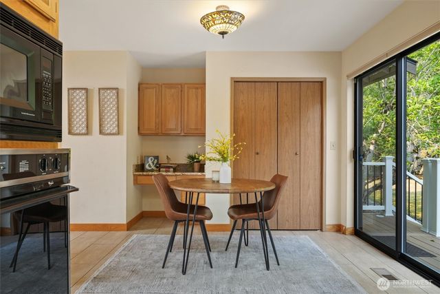 2914 Cedar Avenue S, Renton, WA 98055