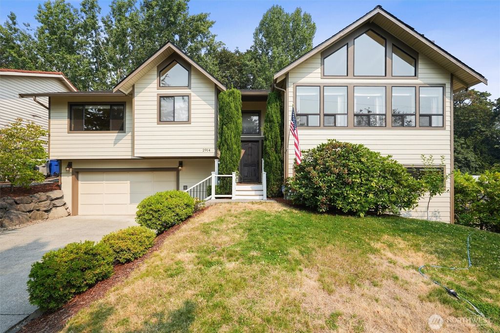 2914 Cedar Avenue S, Renton, WA 98055