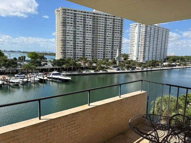220 Kings Point Dr 506, Sunny Isles Beach, FL 33160