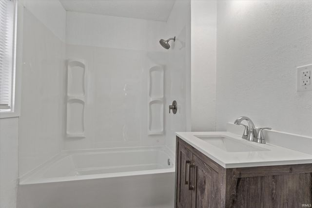 1701 Prairie Street, Elkhart, IN 46516