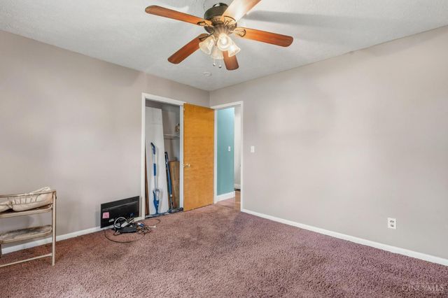 626 W Crescent Drive, Carlisle, OH 45005
