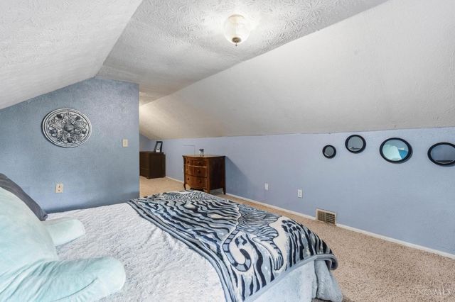 626 W Crescent Drive, Carlisle, OH 45005