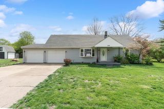 626 W Crescent Drive, Carlisle, OH 45005