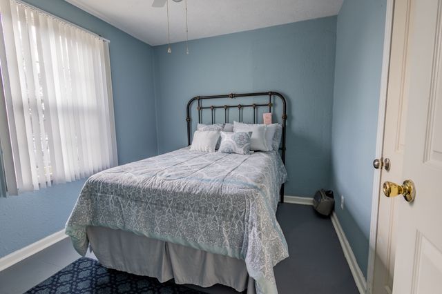 307 Burch Rd, Clarksville, TN 37042