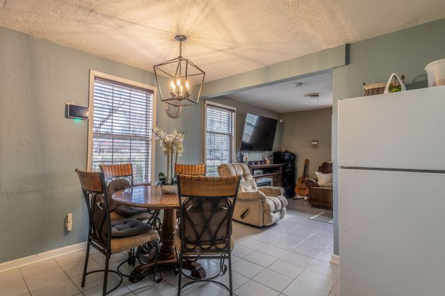 307 Burch Rd, Clarksville, TN 37042