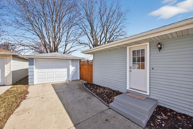 3534 21st Avenue NW, Rochester, MN 55901