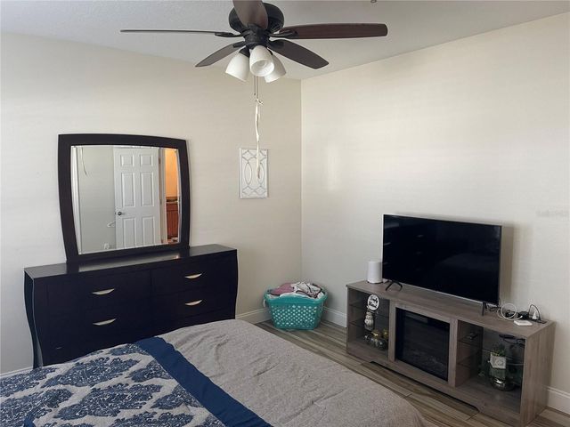 2024 CYPRESS BAY BOULEVARD, Kissimmee, FL 34743