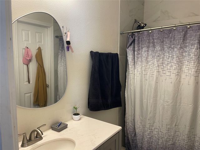 2024 CYPRESS BAY BOULEVARD, Kissimmee, FL 34743