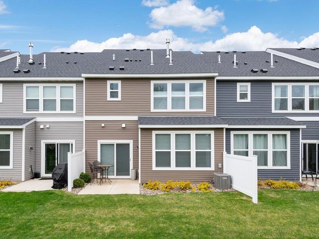 4876 Avery Court, Eagan, MN 55123