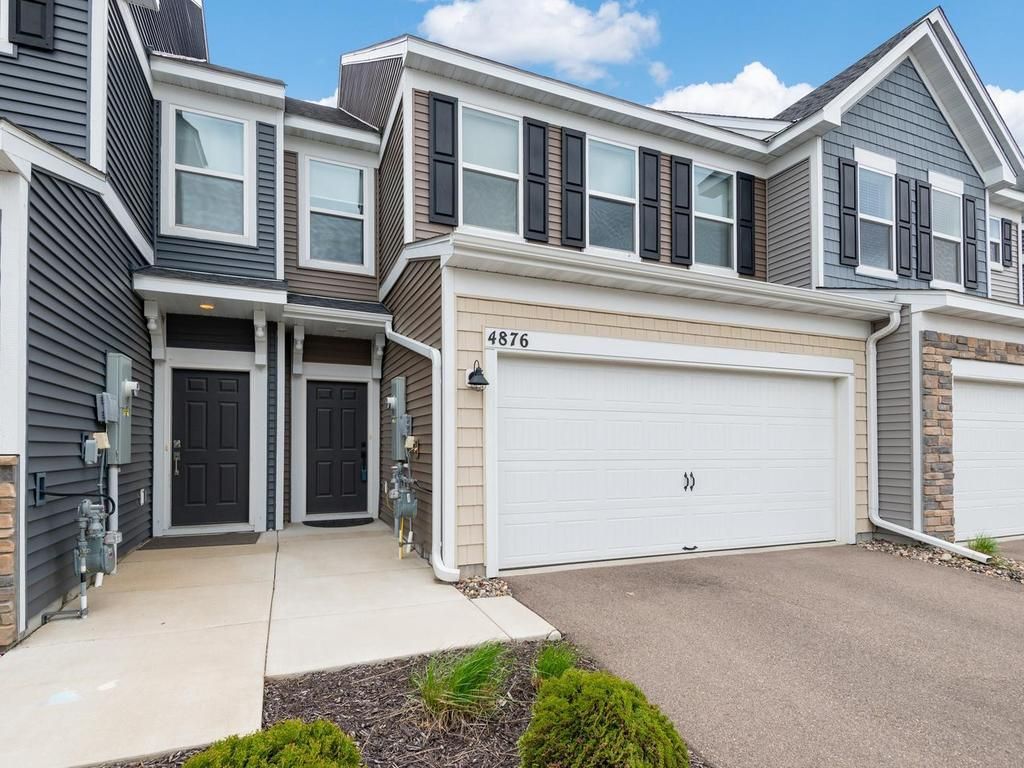 4876 Avery Court, Eagan, MN 55123 — photo 2