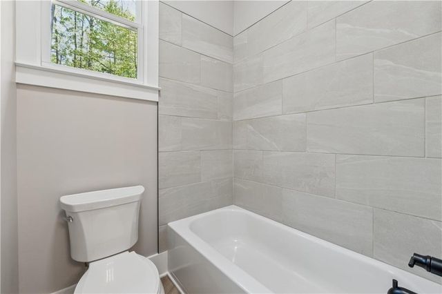 6029 Wellington Avenue, Gainesville, GA 30506