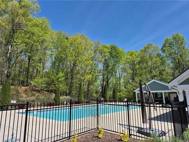 6029 Wellington Avenue, Gainesville, GA 30506