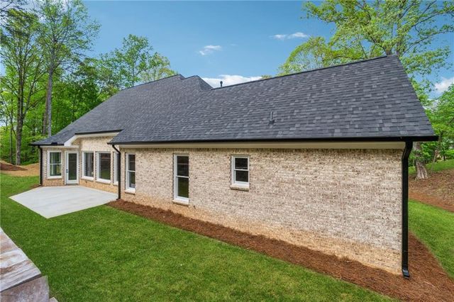 6029 Wellington Avenue, Gainesville, GA 30506