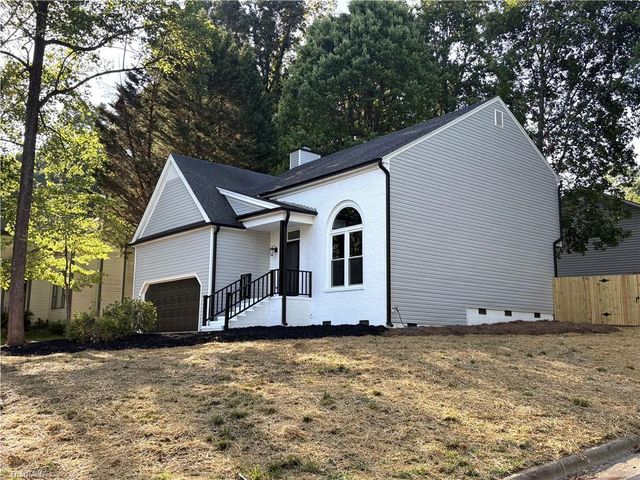 6100 Clarkwood Circle, Greensboro, NC 27410
