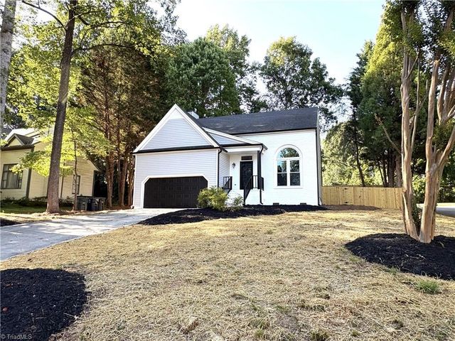 6100 Clarkwood Circle, Greensboro, NC 27410