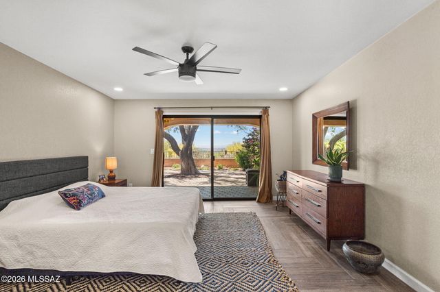 6850 E Loma Del Bribon, Tucson, AZ 85750