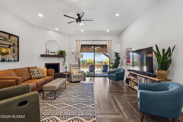 6850 E Loma Del Bribon, Tucson, AZ 85750