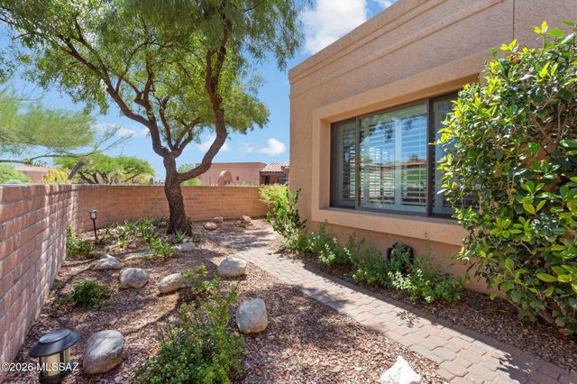 6850 E Loma Del Bribon, Tucson, AZ 85750