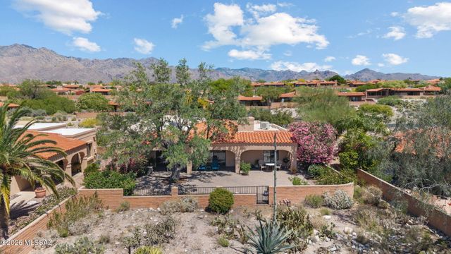 6850 E Loma Del Bribon, Tucson, AZ 85750