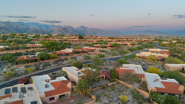 6850 E Loma Del Bribon, Tucson, AZ 85750