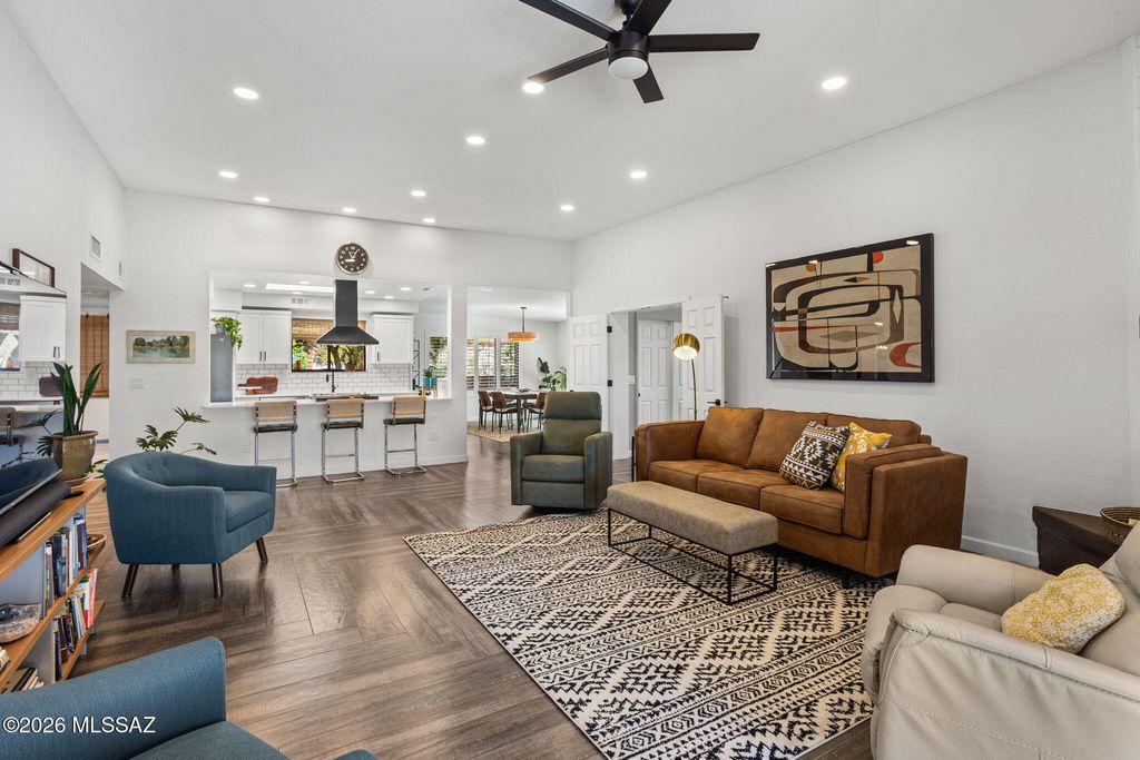 6850 E Loma Del Bribon, Tucson, AZ 85750