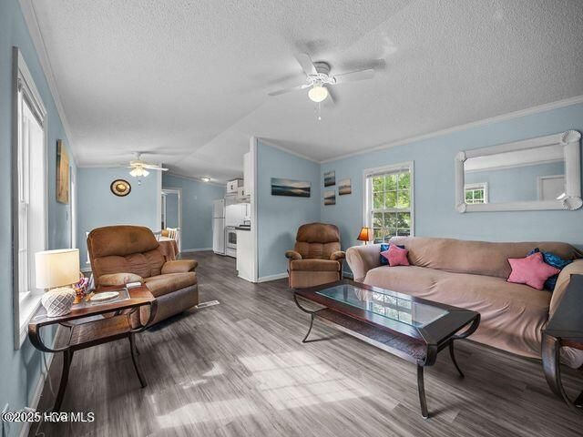 336 Old Folkstone Road, Holly Ridge, NC 28445