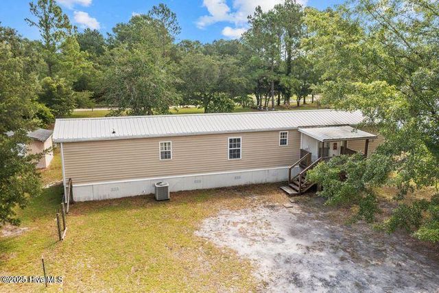 336 Old Folkstone Road, Holly Ridge, NC 28445