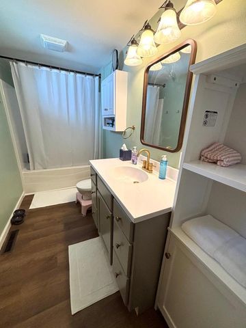 110 Crocker Avenue S, Thief River Falls, MN 56701