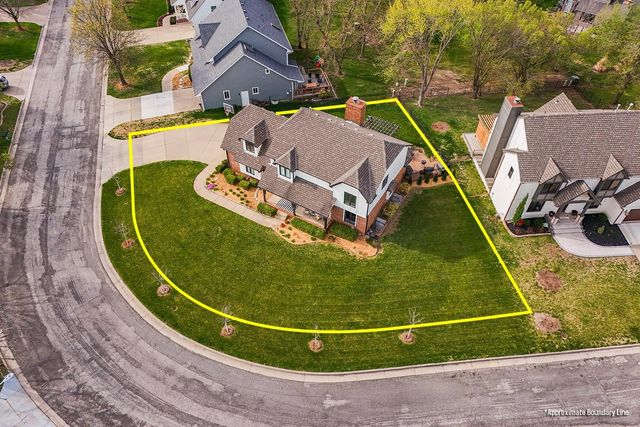 2831 N Tallgrass St, Wichita, KS 67226