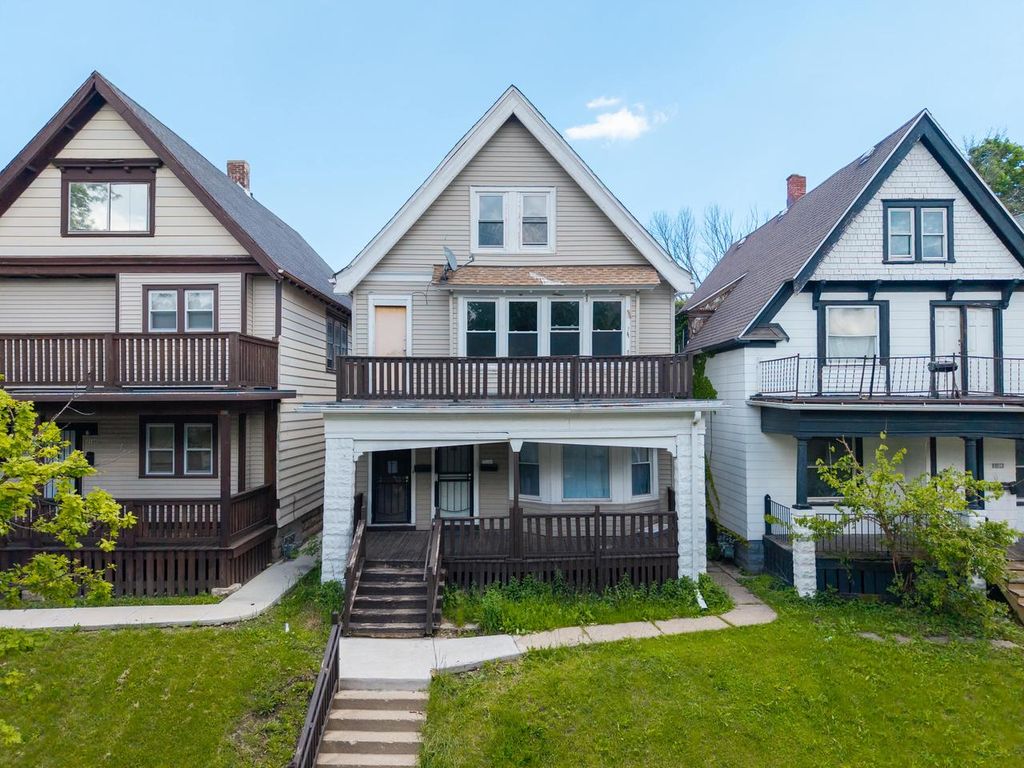 2162 N 41st STREET #2164, Milwaukee, WI 53208