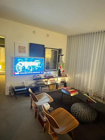 475 Brickell Ave 1711, Miami, FL 33131