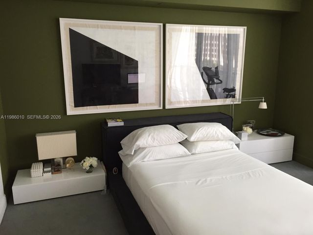 475 Brickell Ave 1711, Miami, FL 33131