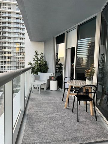 475 Brickell Ave 1711, Miami, FL 33131