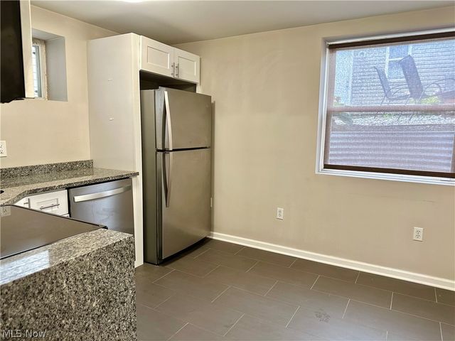 2188 W 6th Street DOWN, Cleveland, OH 44113