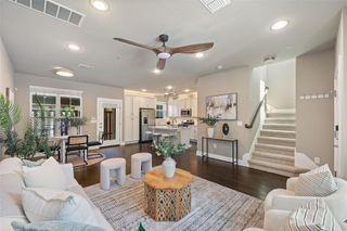 7704 Easy Wind DR, Austin, TX 78757