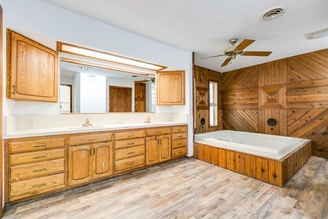 704 N Broadway Street, Ballinger, TX 76821