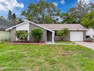 3545 LANDALE Drive, Holiday, FL 34691